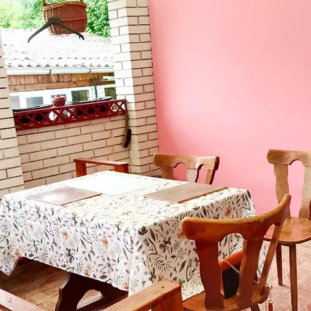 Apartman Cherry Garden House, *